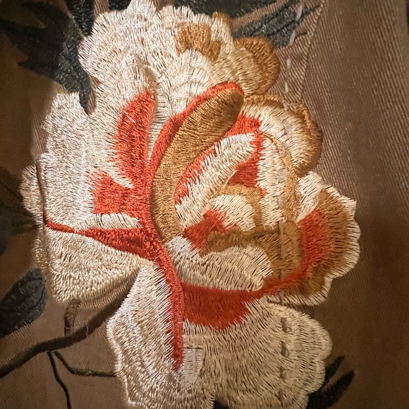 DB Floral Jacket. Like New. Large. - Picture 4 of 6